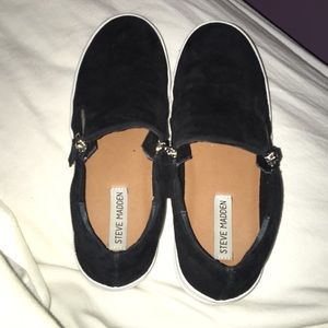 Steve Madden Suede Shoes